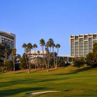 Фотографии гостиницы
Newport Beach Marriott Hotel & Spa