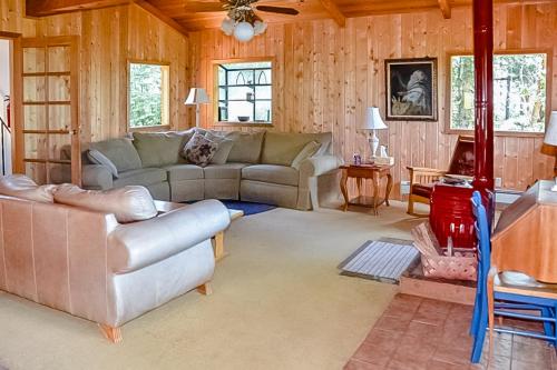 Фотография гостевого дома Owl Lane Home