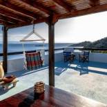 Фотография гостевого дома Saronic Seafront