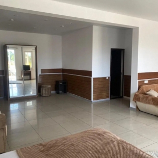 Фотография квартиры Апартаменты Семиместные апартаменты в Сириусе 100 метров до пляжа