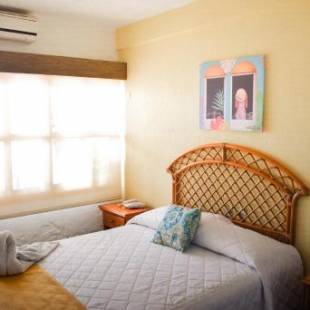 Фотография гостиницы Hotel Santana