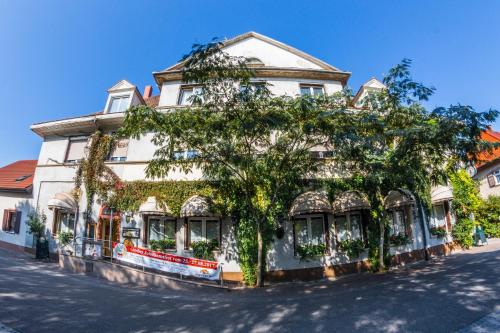 Фотография гостиницы Hotel Neuenburger Hof