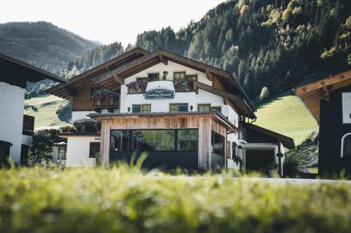 Фотографии гостиницы
Hotel Landhaus Neumayr