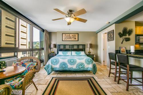 Фотография квартиры @ Marbella Lane Mountain View Studio, steps from Wakiki Beach