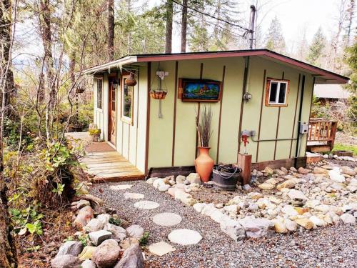 Фотографии гостевого дома 
            Little Cabin on Big Creek min to Mt Rainier