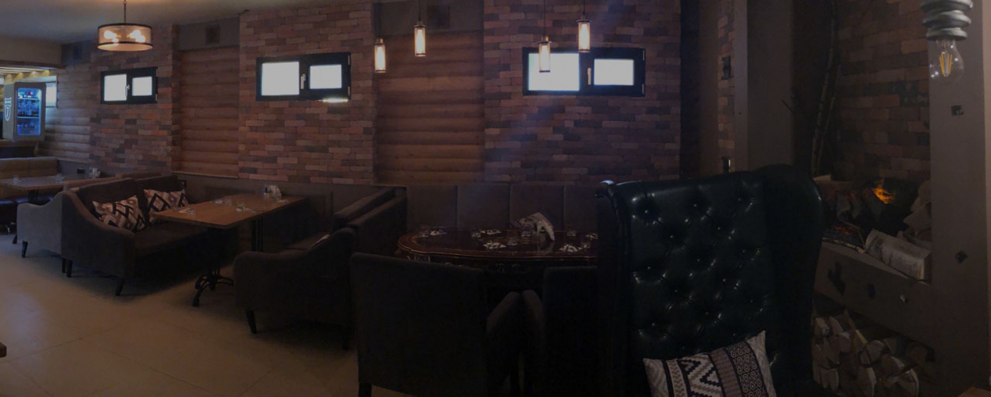 Фотографии банкетного зала Зал с камином