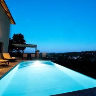 Фотографии базы отдыха
Agriturismo Rivella