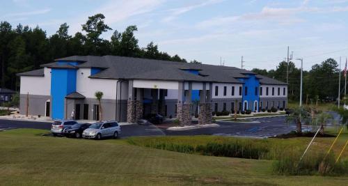 Фотография гостиницы Best Western Shallotte / Ocean Isle Beach Hotel