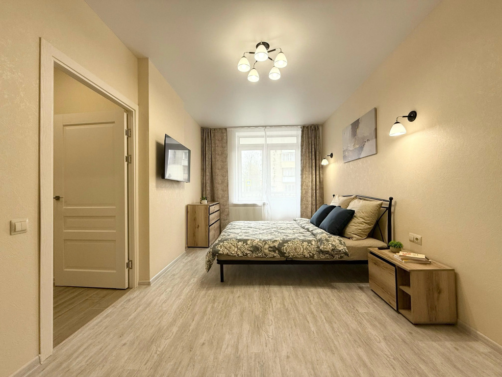 Фотография квартиры Апартаменты 2-к на Майской