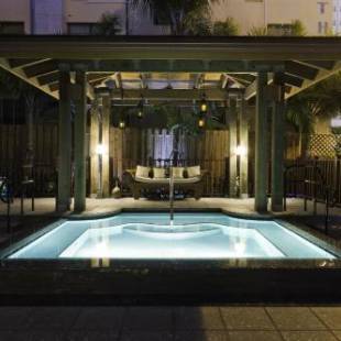 Фотографии гостиницы 
            Cadet Hotel