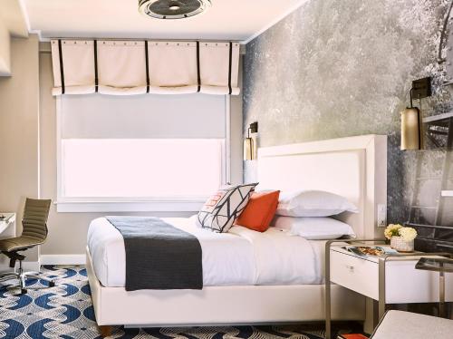 Фотография гостиницы The Bristol Hotel