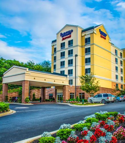 Фотография гостиницы Fairfield Inn & Suites-Washington DC