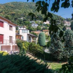 Фотографии гостевого дома 
            "Villa Vittoria Lake Como" - By House Of Travelers -