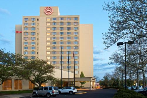Фотография гостиницы Sheraton Bucks County Langhorne