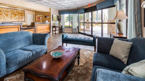 Фотография мотеля Ramada by Wyndham Savannah Gateway