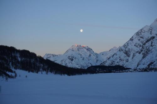 Фотография гостиницы Hotel Ristorante Lagrev