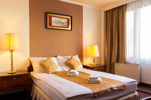 Фотография гостиницы Hotel Árpád