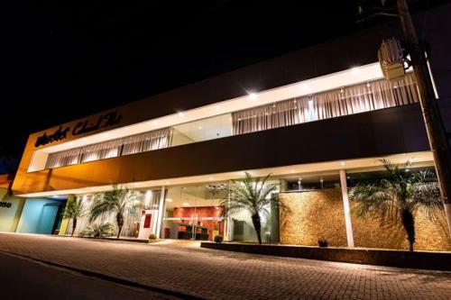 Фотография гостиницы Colonial Flat Hotel