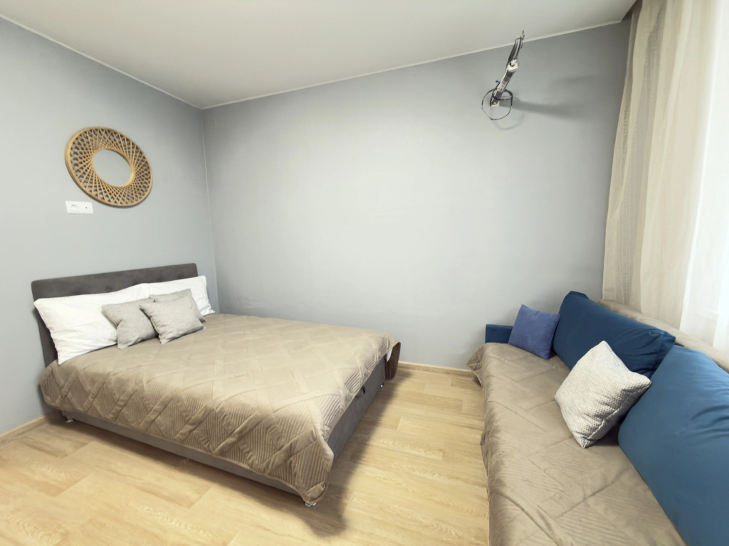 Фотография квартиры Апартаменты студия, с красивым видом на берегу реки Тура