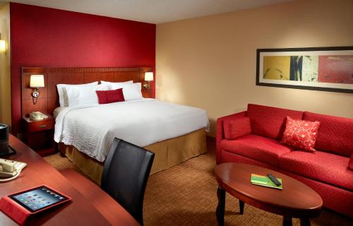 Фотография гостиницы Courtyard by Marriott Nashville Brentwood
