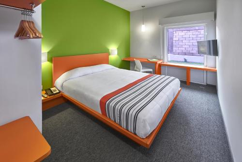 Фотография гостиницы City Express Junior Guadalajara Periferico Sur