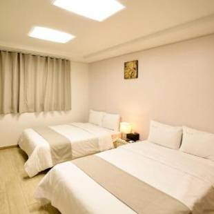 Фотографии гостиницы 
            Yeongdeungpo VIP Hotel