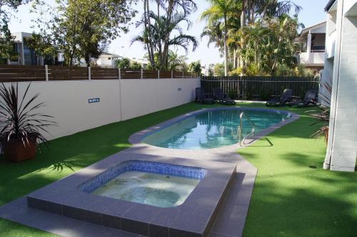 Фотография апарт отеля Noosa Parade Holiday Inn