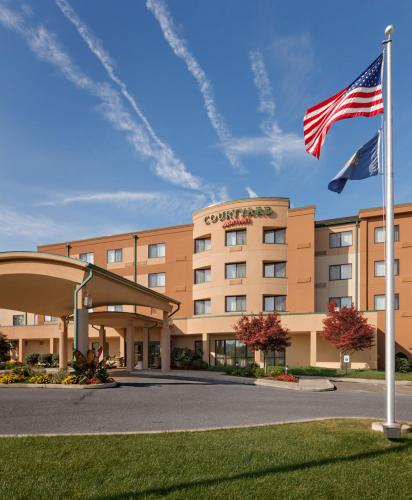 Фотография гостиницы Courtyard by Marriott Harrisburg Hershey
