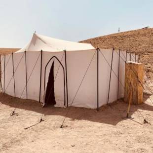 Фотографии базы отдыха
Camp Cameleon