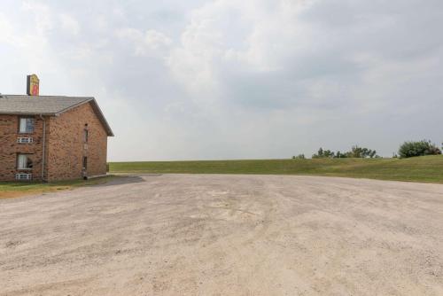 Фотография гостиницы Super 8 by Wyndham Staunton