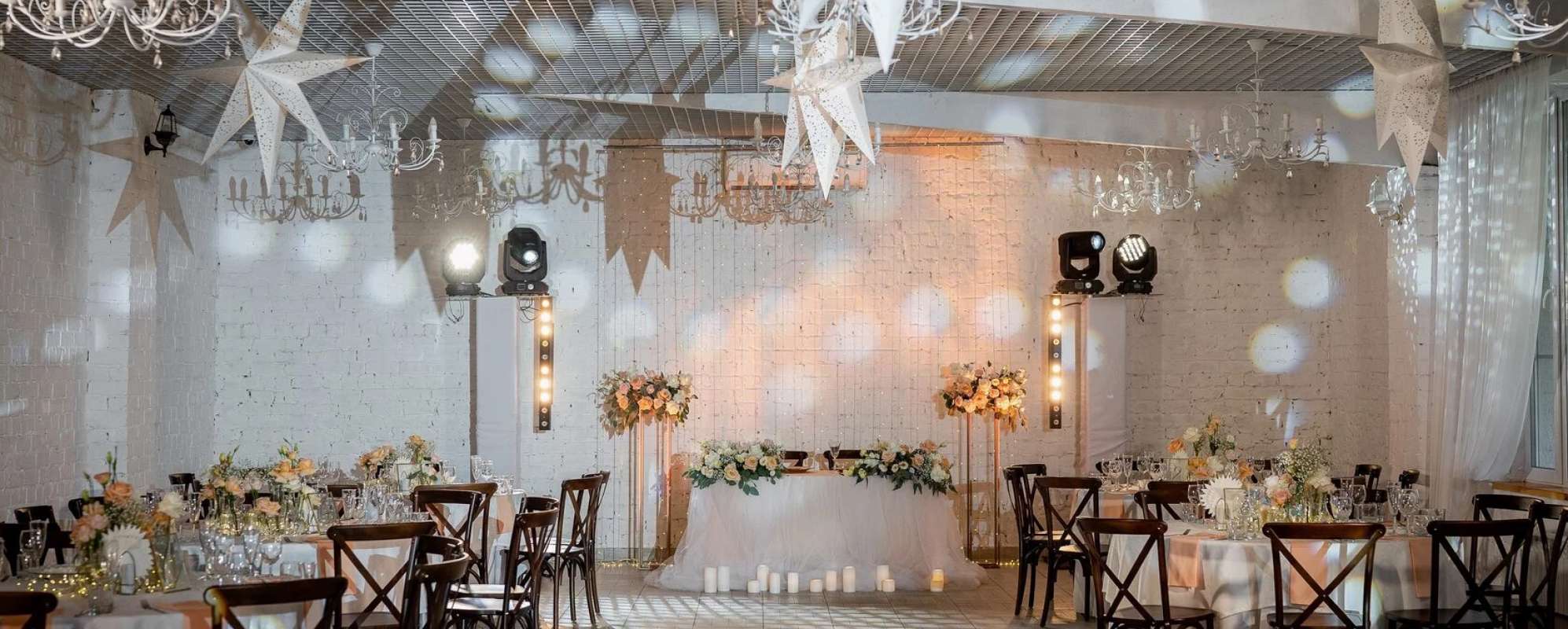 Фотографии банкетного зала 
            Серебро