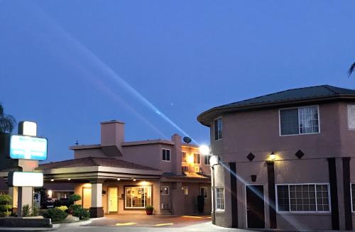 Фотография гостиницы Travelodge by Wyndham Merced Yosemite