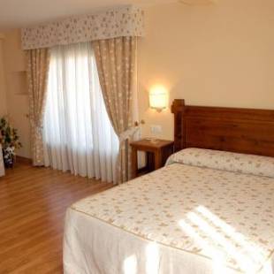 Фотографии гостиницы
Aparthotel Tres Caminos