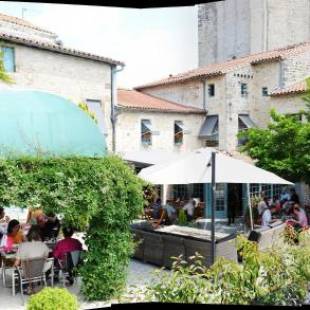 Фотографии гостиницы 
            Logis Hostellerie de l'Abbaye