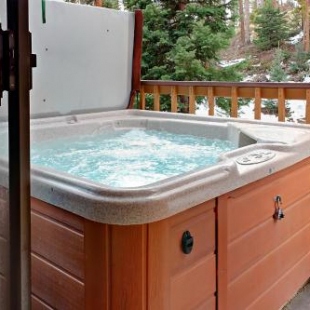 Фотография гостевого дома Divide View Townhome