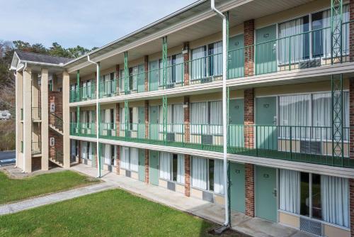 Фотография гостиницы Days Inn by Wyndham Jellico - Tennessee State Line