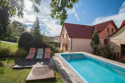 Фотография гостевого дома Hotel Garni Pod Skalkou