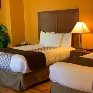 Фотография мотеля Red Carpet Inn Medford