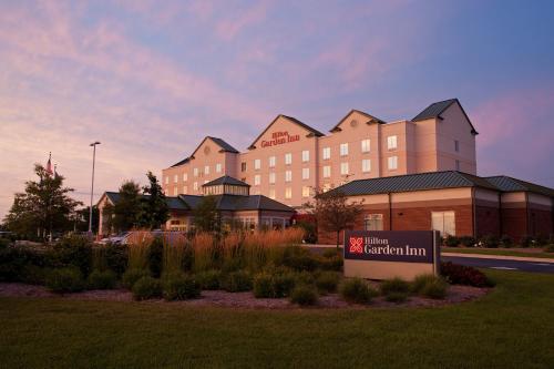 Фотография гостиницы Hilton Garden Inn Indianapolis Airport