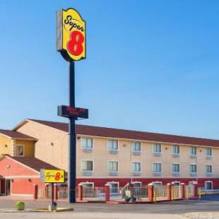 Фотографии гостиницы
Super 8 by Wyndham San Antonio/I-35 North
