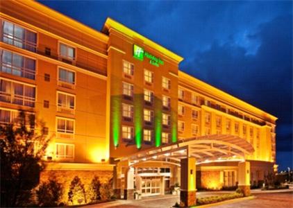 Фотография гостиницы Holiday Inn Hotel & Suites Memphis-Wolfchase Galleria, an IHG Hotel