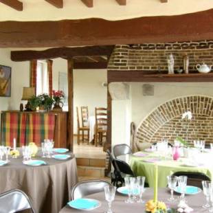 Фотографии гостевого дома
Maison de 4 chambres avec jardin amenage et wifi a Berville