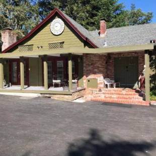 Фотографии мини отеля
Foothill House