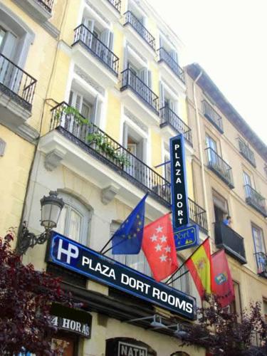 Фотография гостевого дома CH Plaza D'Ort Rooms Madrid