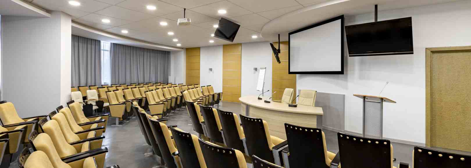 Фотография конференц-зала Бизнес