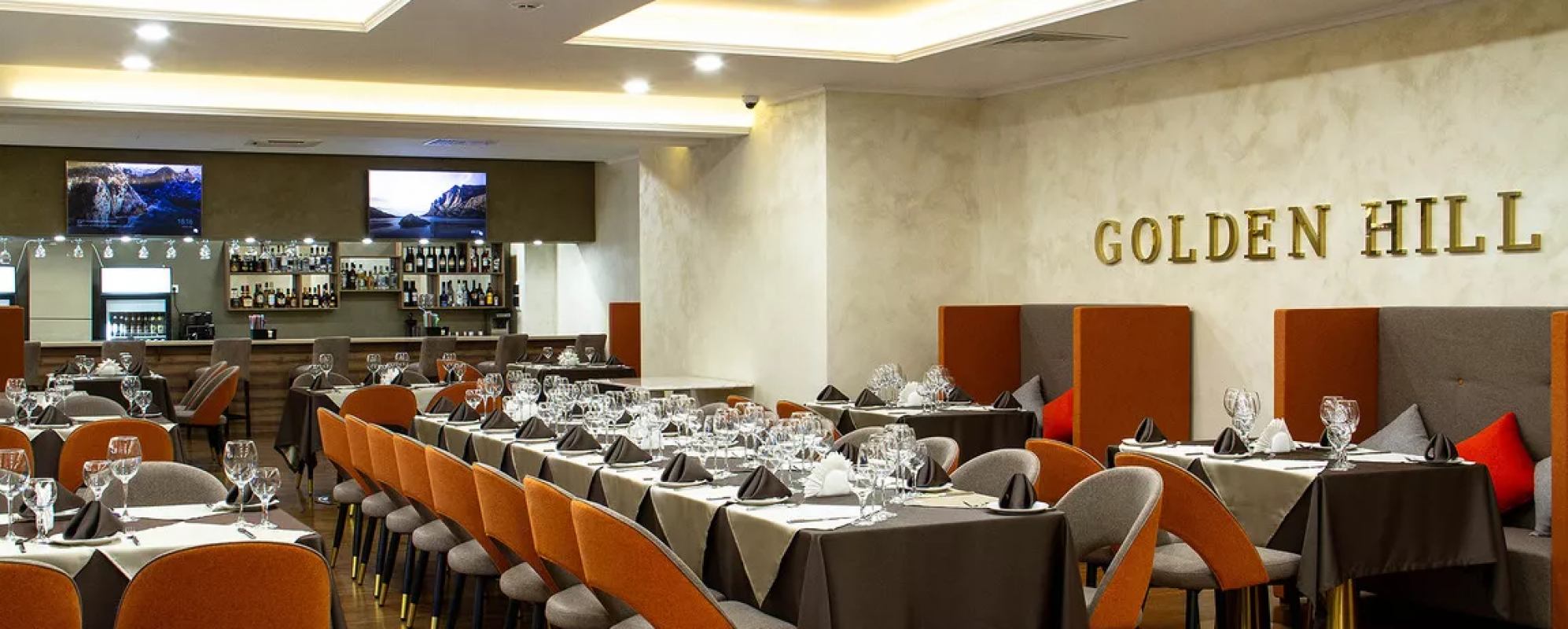 Фотографии банкетного зала Малый зал ресторана Golden Hill