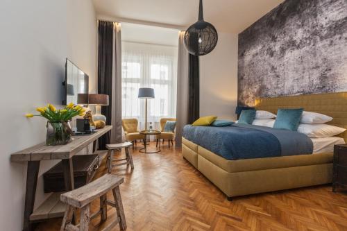 Фотографии гостиницы 
            Antik Hotel Prague