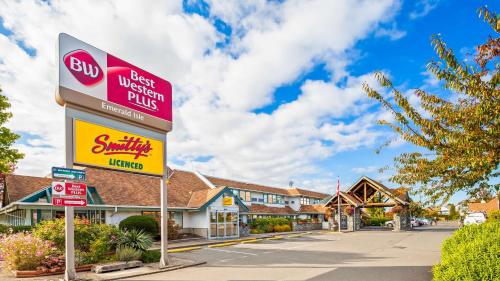 Фотография гостиницы Best Western Plus Emerald Isle Hotel