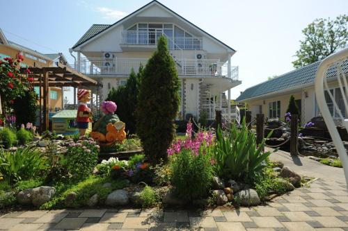 Фотографии гостевого дома
Золотой ключик