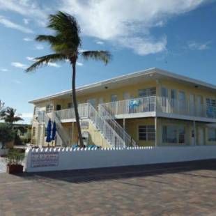 Фотографии гостиницы 
            Paradise Oceanfront by HBH